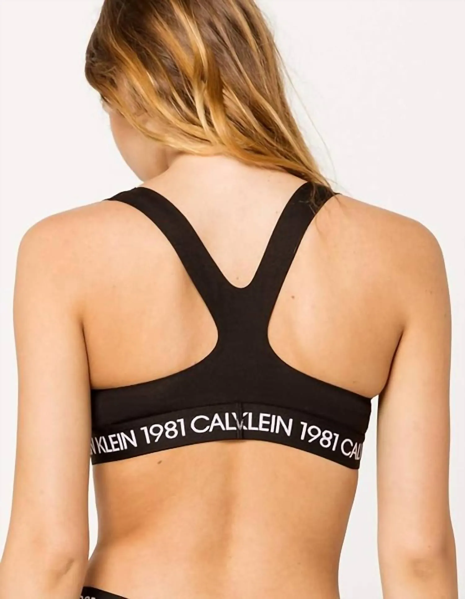 1981 Bold Unlined Bralette In Black