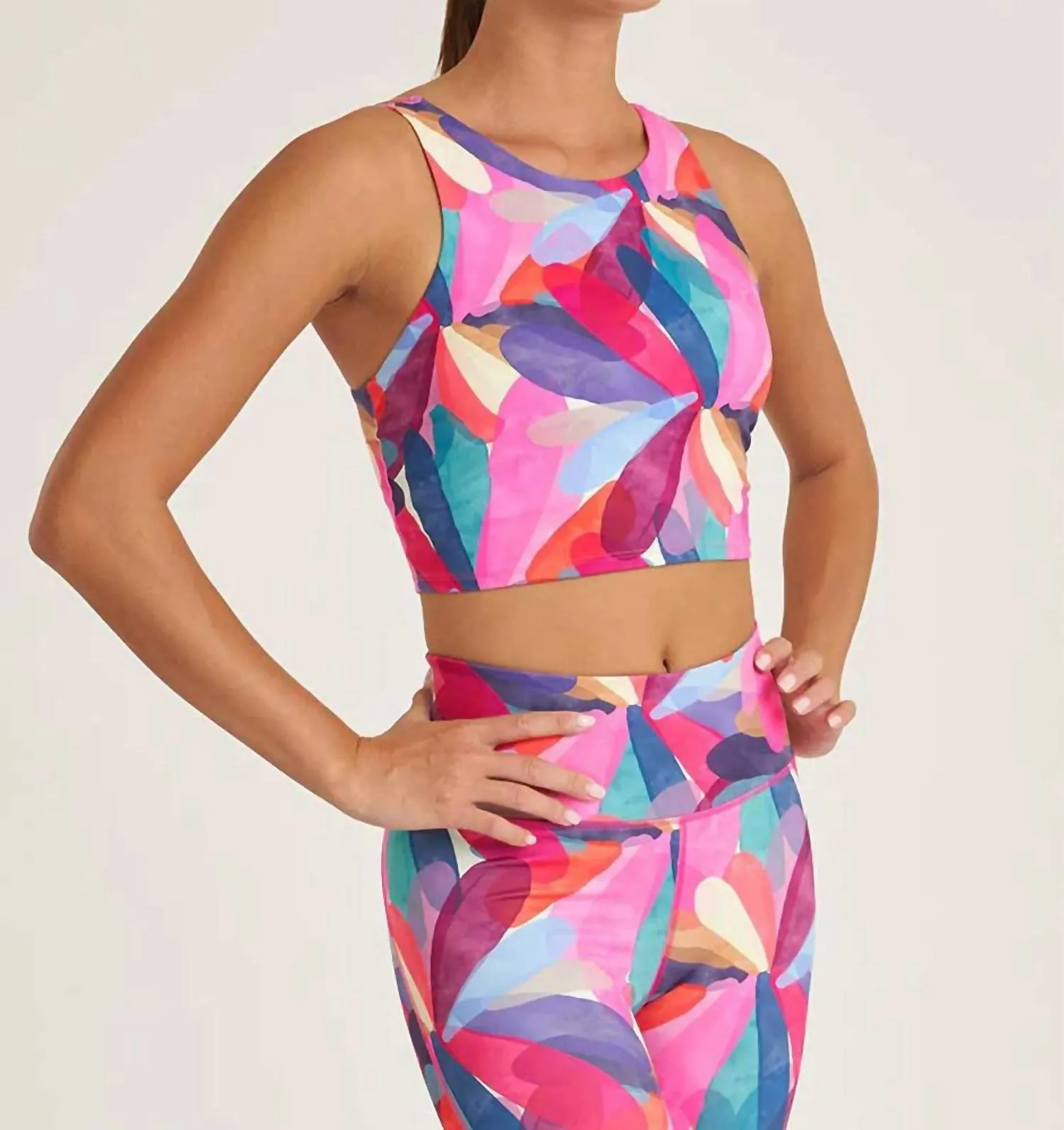 Bungee High Neck Sports Bra In Petal Print