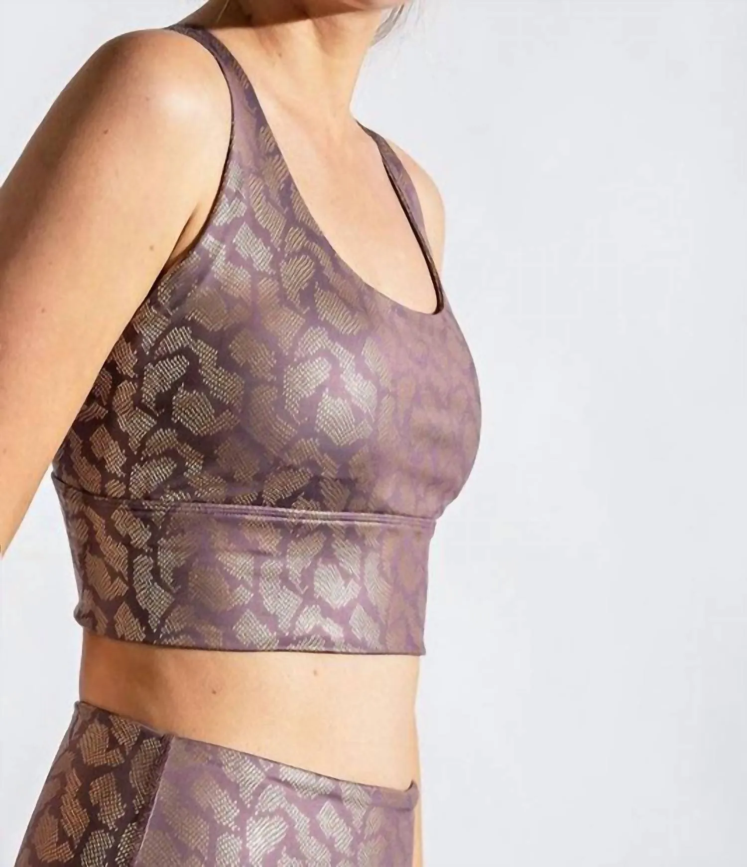 Criss Cross Sports Bra In Mauve Camo