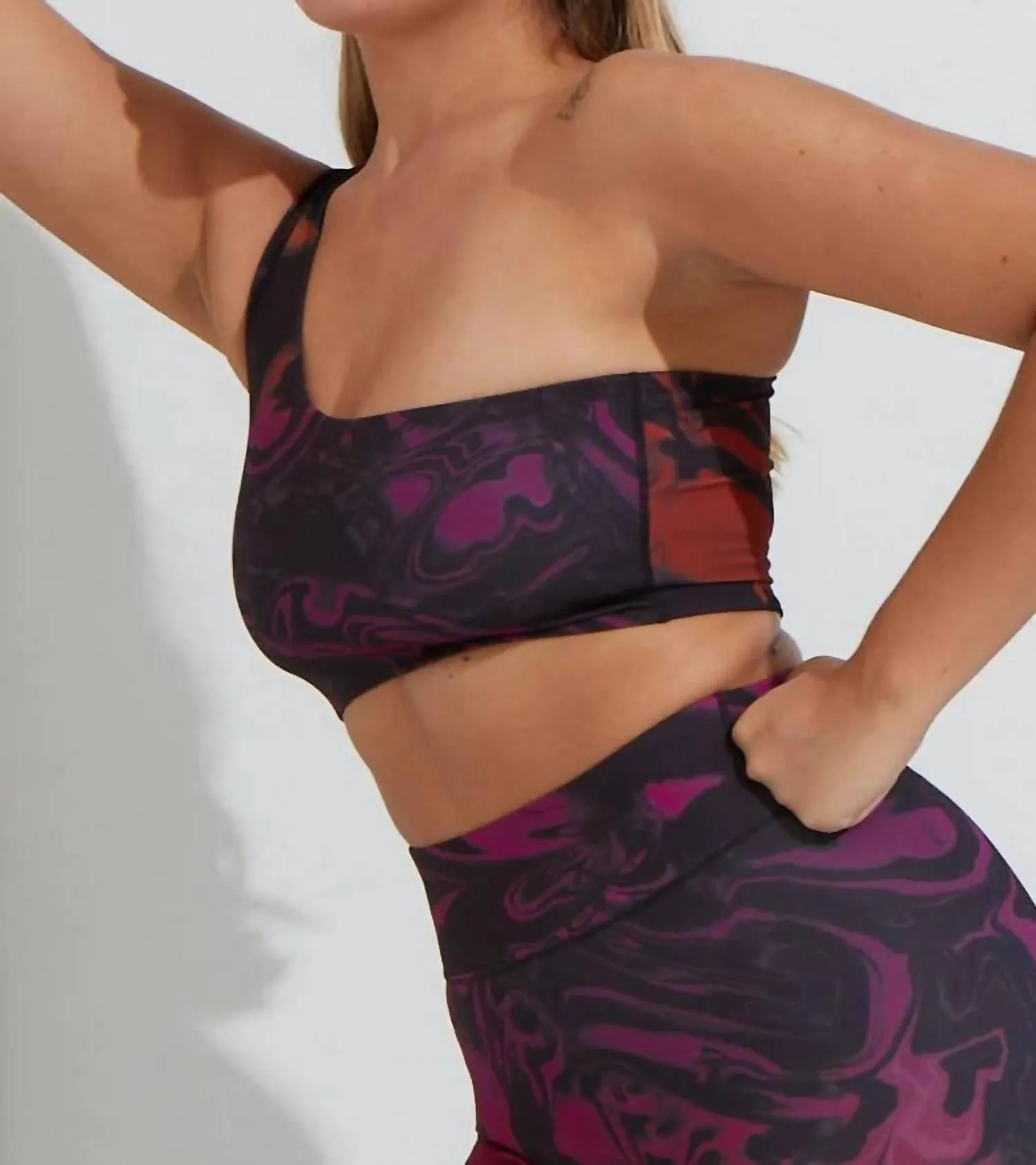 Curve Bra In Multi