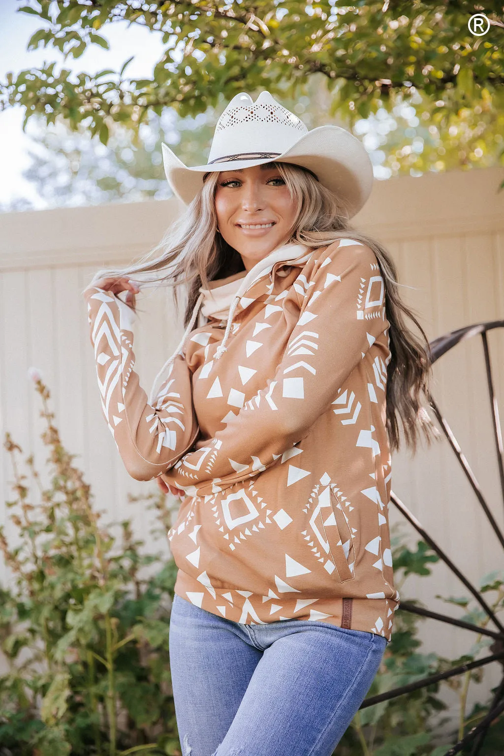 DoubleHood? Sweatshirt - Wild & Free