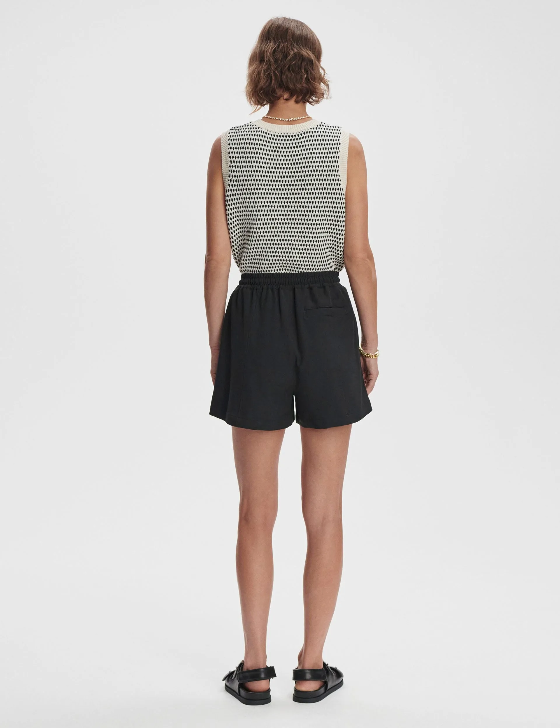 Esmond Short 3" - Black