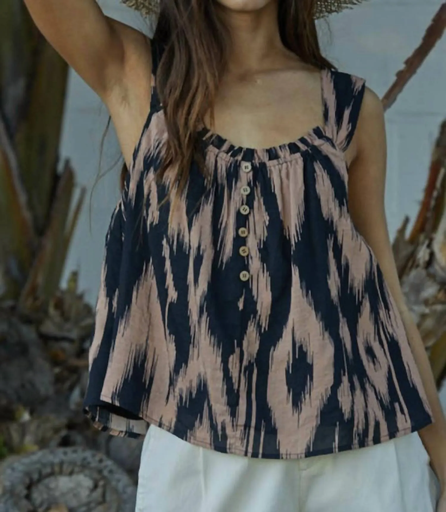 Giselle Sleeveless Top In Multi