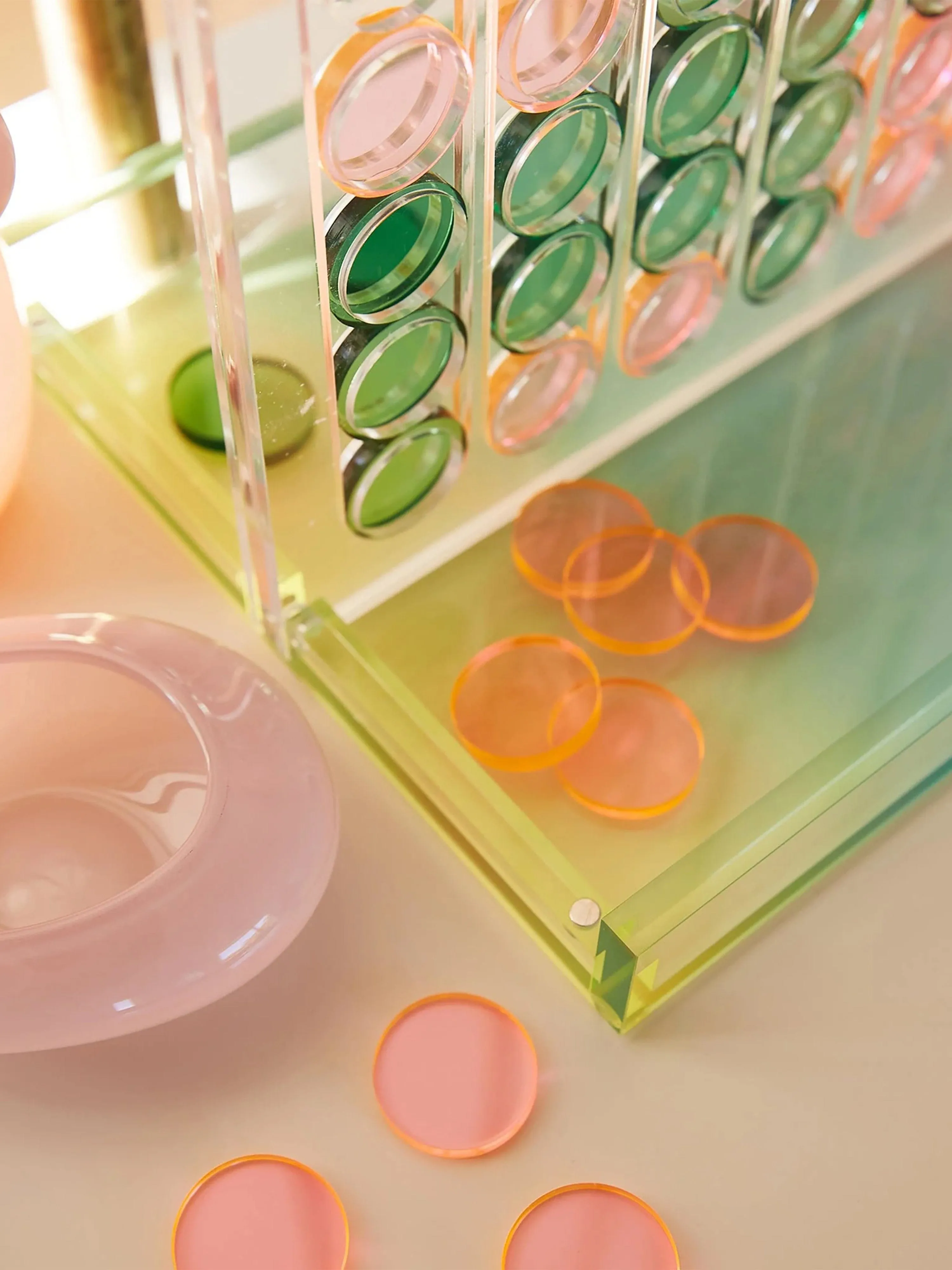 Kids Lucite 4 in a Row Ombre in Multicolour (29cm)