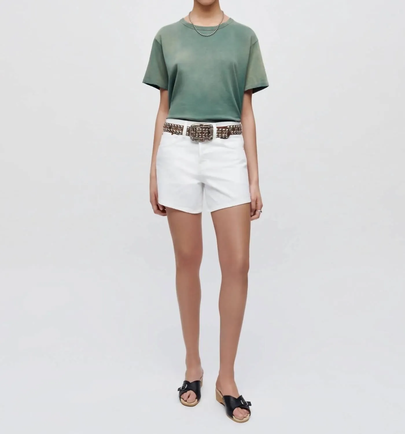 Mid Rise Boy Short In White