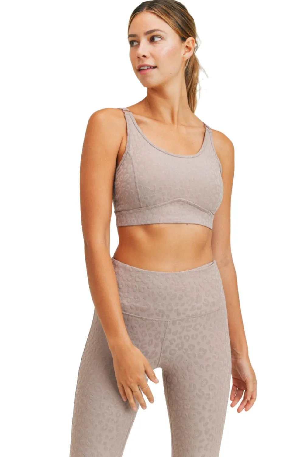 Mono B Leopard Jacquard TACTEL? Sports Bra AT8031