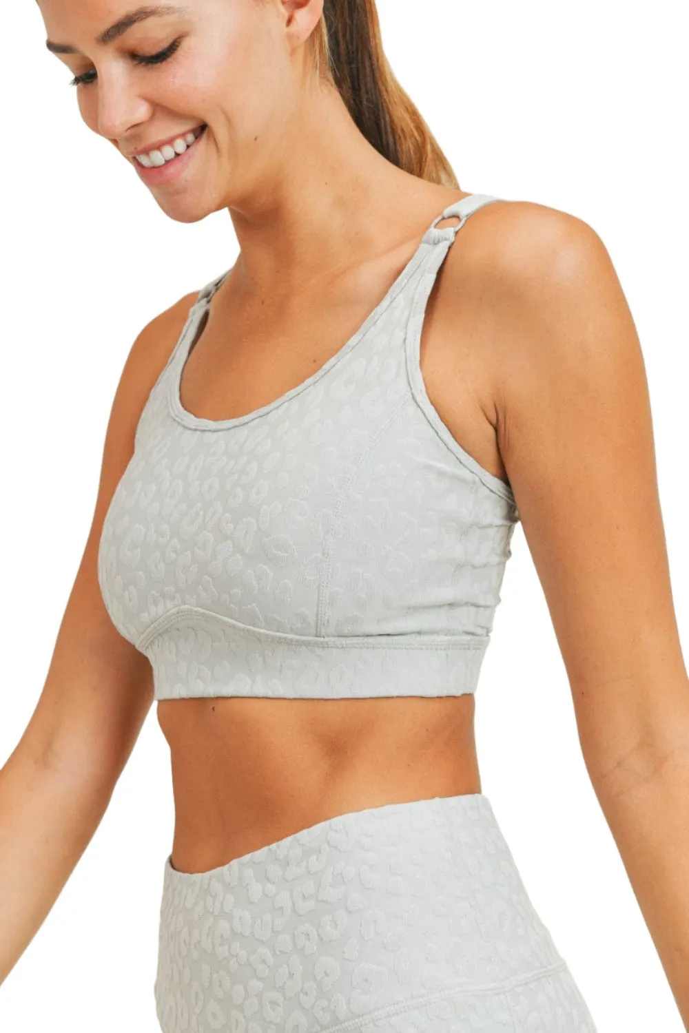 Mono B Leopard Jacquard TACTEL? Sports Bra AT8031