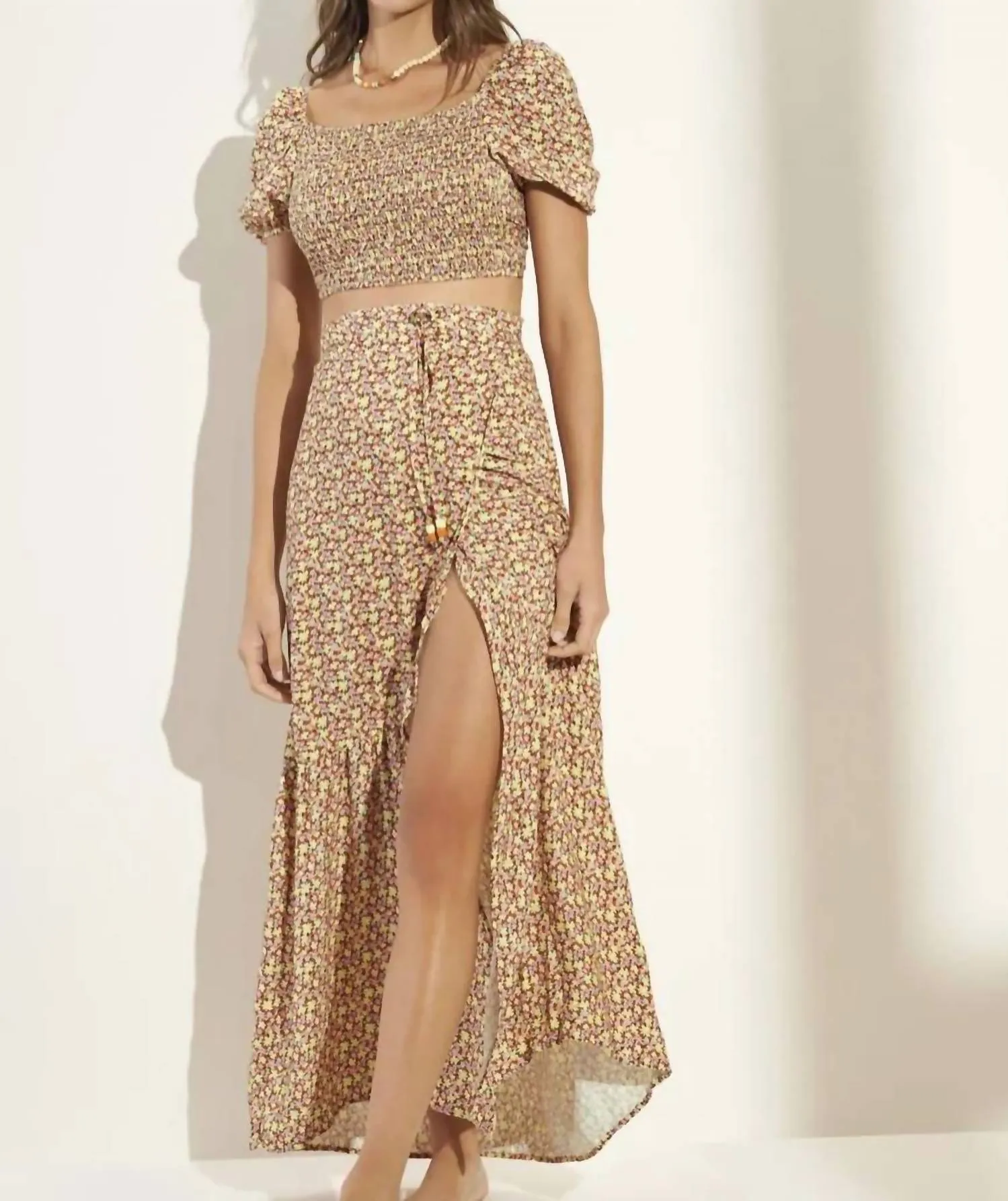 Radiant Crop Top In Natural Meadow Autumn