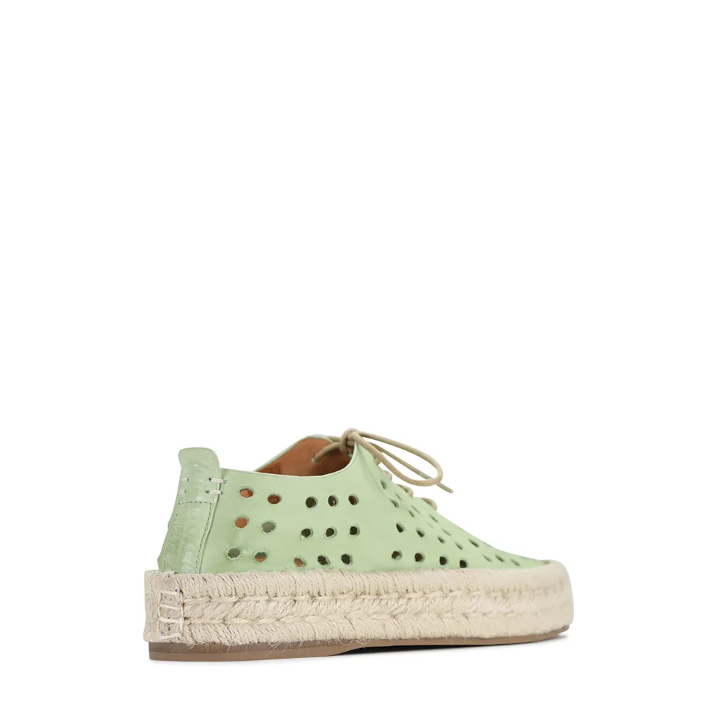SEASHELL LEATHER ROPE SNEAKERS