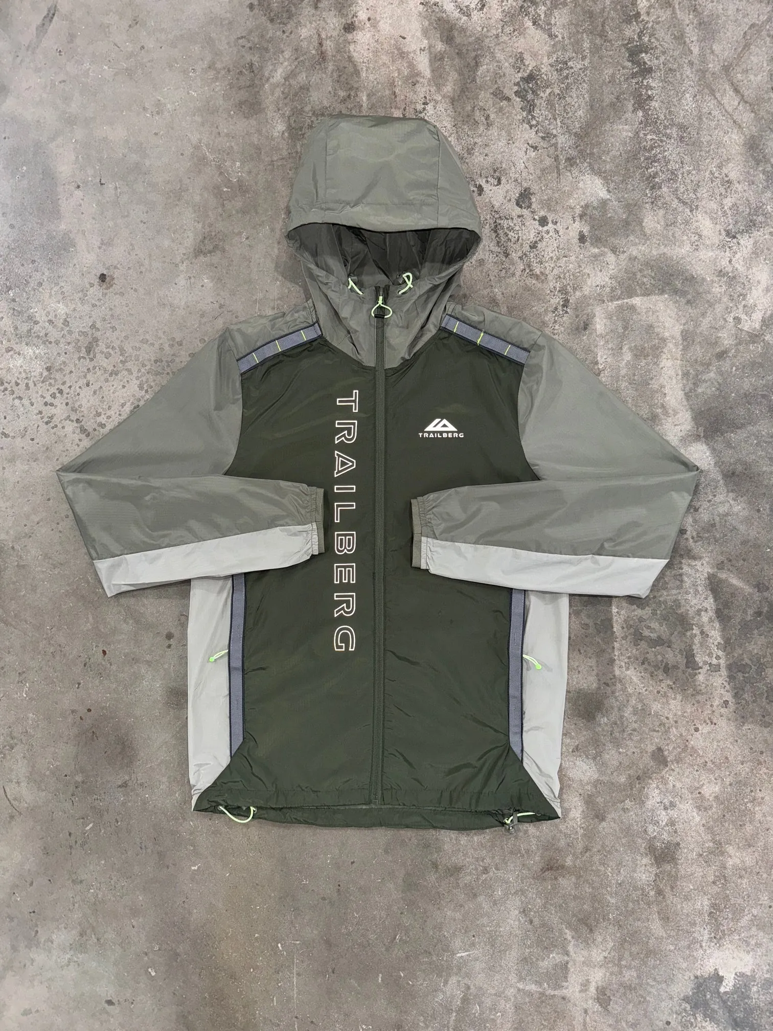 Trailberg Triathlon Windbreaker - Pine