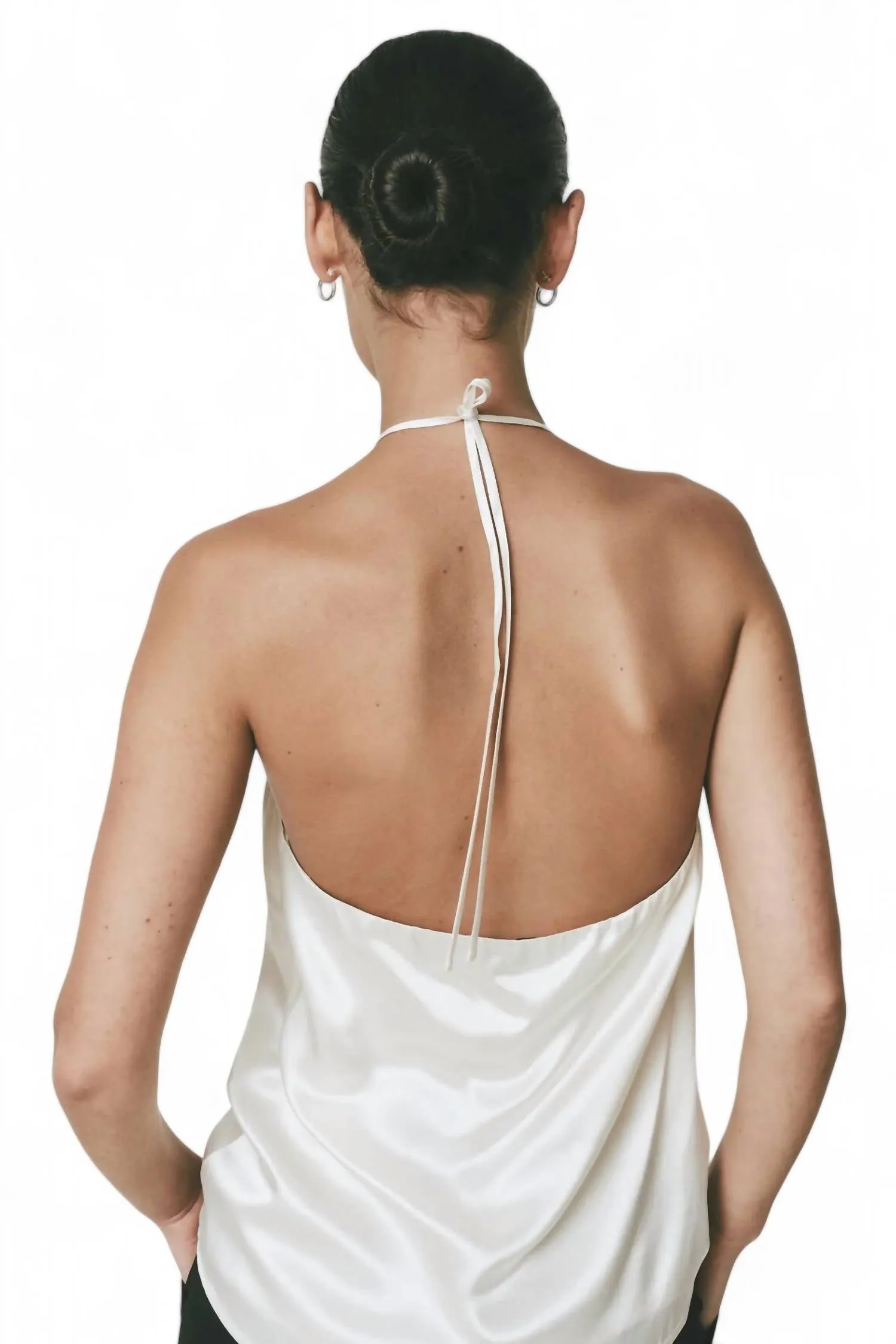 Viviene Halter Top In Ivory