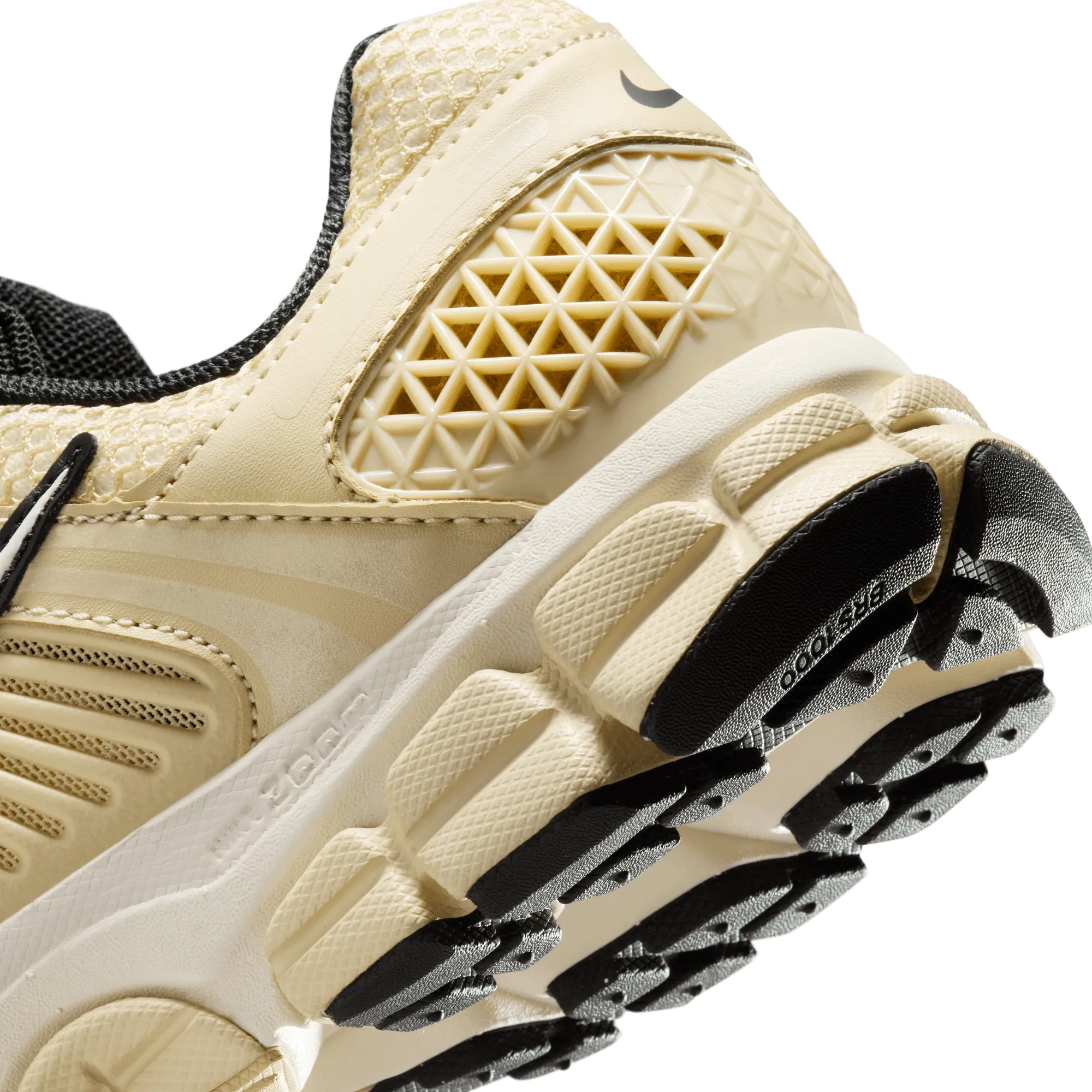 Wmns Zoom Vomero 5 'Sand'