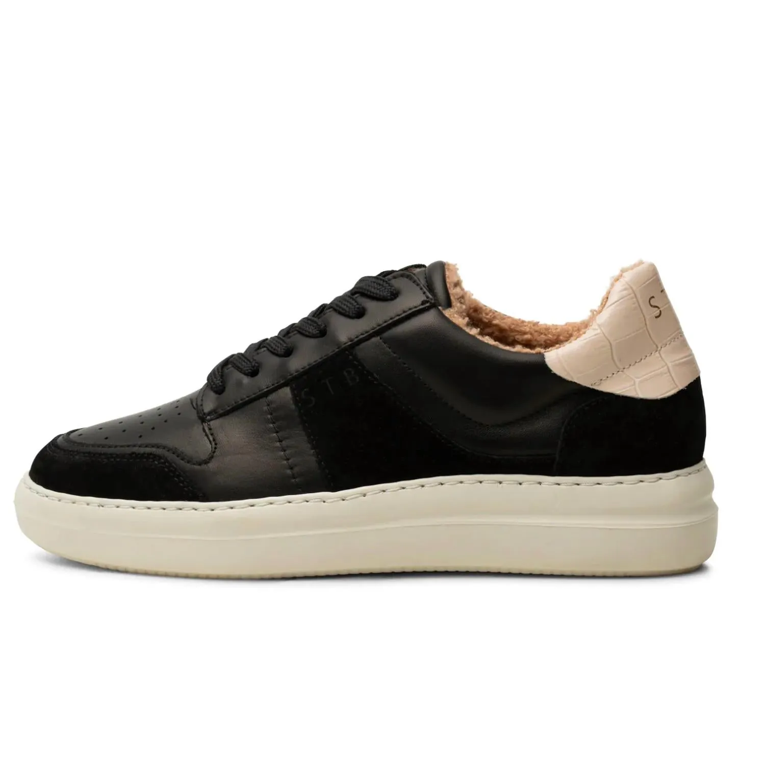 Women's Valda Court Sneakers In Black