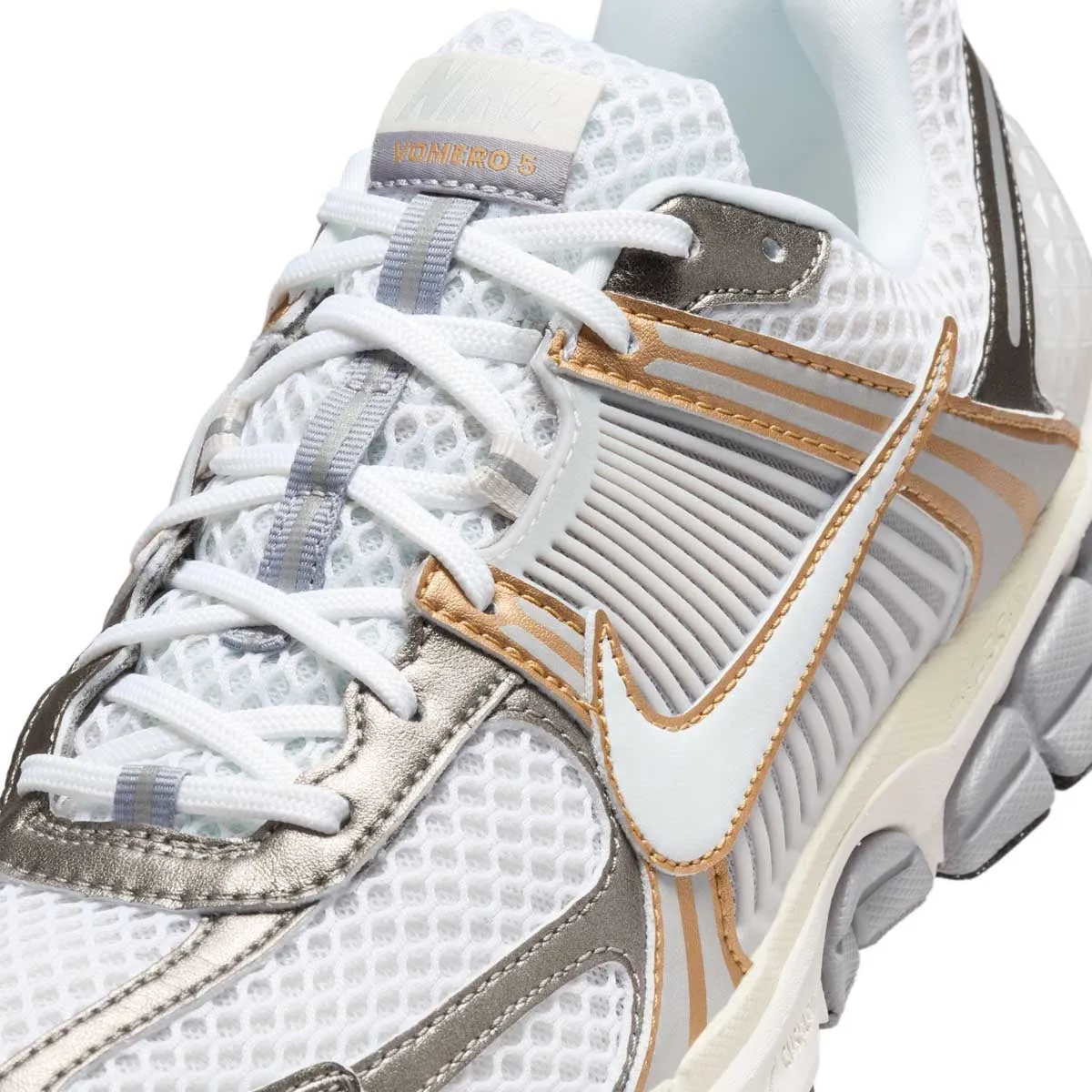 Zoom Vomero 5 'Platinum Tint'